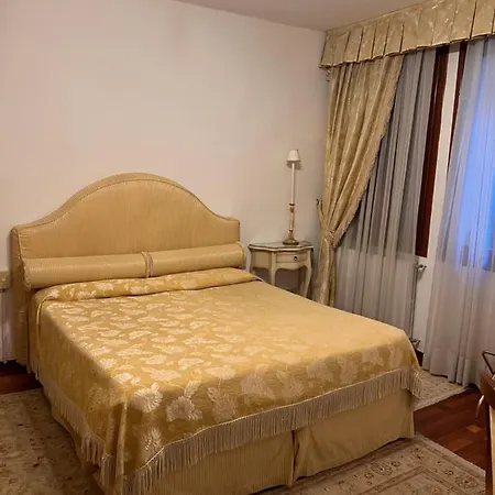 La Corte Dei Dogi فندق مبيت وإفطار البندقية